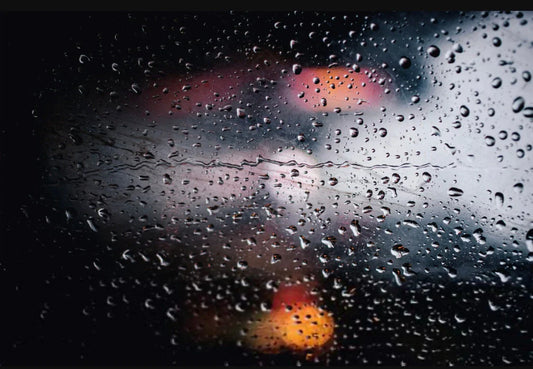 How can water itself have memories?